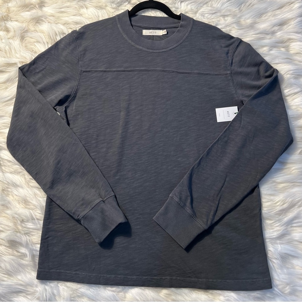 AE77 Premier Clothing, Long Sleeve Top,  Size Medium